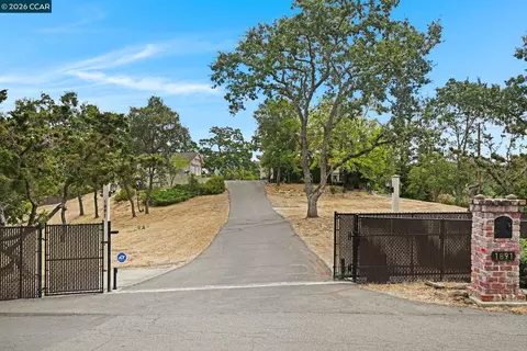 1891 Meadow Ln, Walnut Creek, CA 94595