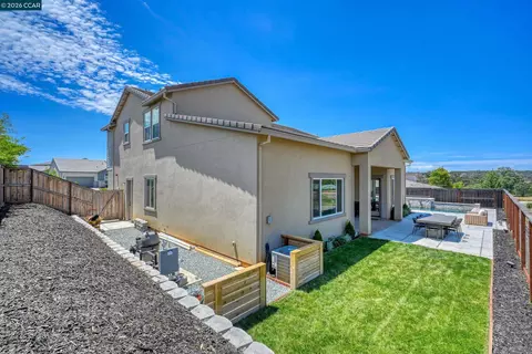 Exterior - 1023 Bridger Dr, Rescue, CA 95672 photo 24 of 33
