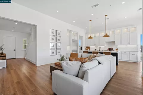 Entry Way - 1023 Bridger Dr, Rescue, CA 95672 photo 3 of 8