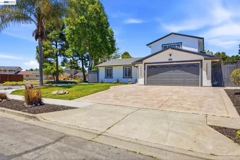 Exterior - 36202 Worthing Dr, Newark, CA 94560 photo 2 of 10