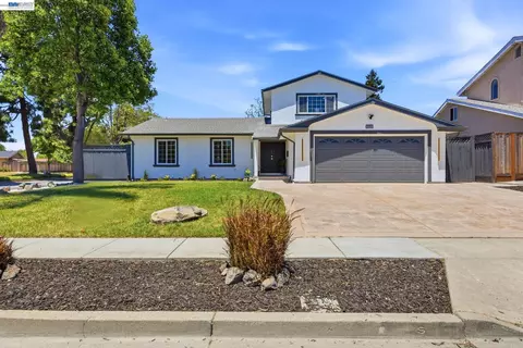Exterior - 36202 Worthing Dr, Newark, CA 94560 photo 3 of 10