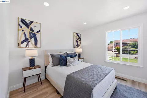 Bedroom - 36202 Worthing Dr, Newark, CA 94560 photo 13 of 15