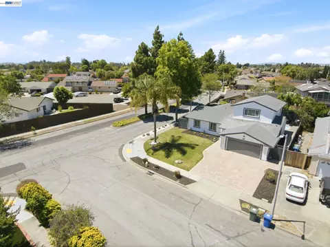 View/Area - 36202 Worthing Dr, Newark, CA 94560 photo 4 of 10