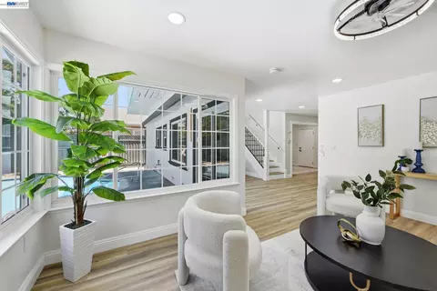 Living - 36202 Worthing Dr, Newark, CA 94560 photo 2 of 3