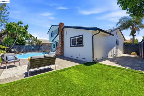 Exterior - 36202 Worthing Dr, Newark, CA 94560 photo 10 of 10