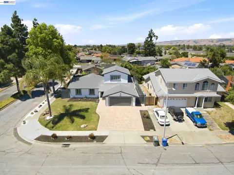 View/Area - 36202 Worthing Dr, Newark, CA 94560 photo 3 of 10