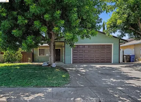 Exterior - 4241 Salgado Ave, Oakley, CA 94561 photo 3 of 10