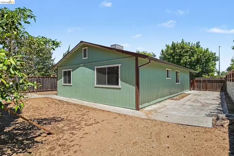 Exterior - 4241 Salgado Ave, Oakley, CA 94561 photo 9 of 10