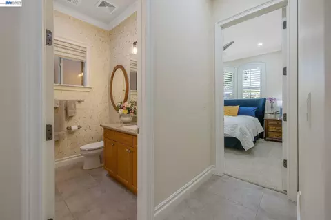 Entry Way - Undisclosed, Visalia, CA 93277 photo 9 of 9