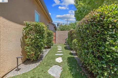 Exterior - Undisclosed, Visalia, CA 93277 photo 6 of 6