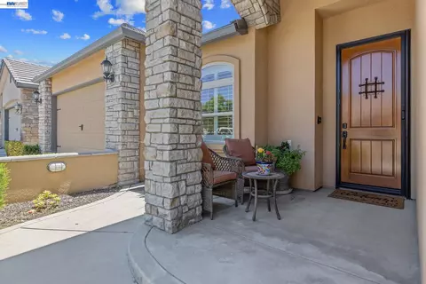 Exterior - Undisclosed, Visalia, CA 93277 photo 2 of 6