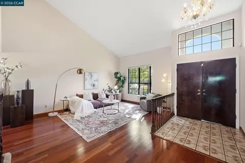 Entry Way - 5017 Murchio Dr, Concord, CA 94521 photo 1 of 3