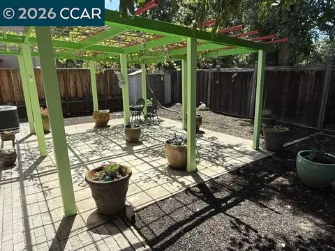 Exterior - 5017 Murchio Dr, Concord, CA 94521 photo 2 of 3