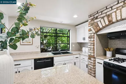 Kitchen - 5017 Murchio Dr, Concord, CA 94521 photo 2 of 3