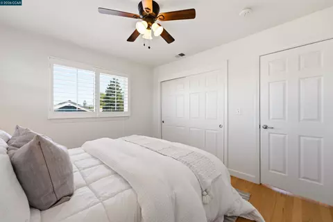 Bedroom - 6 Moss Ct, Napa, CA 94558 photo 10 of 13