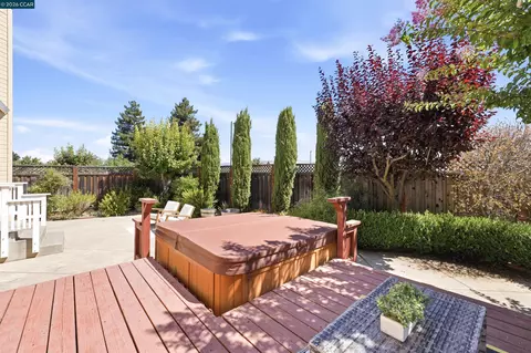 Exterior - 6 Moss Ct, Napa, CA 94558 photo 16 of 20