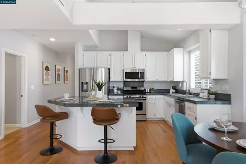 Kitchen - 6 Moss Ct, Napa, CA 94558 photo 5 of 7
