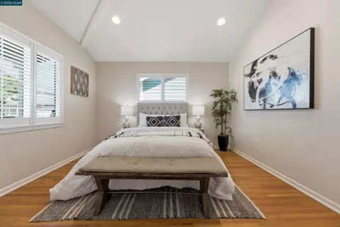 Bedroom - 6 Moss Ct, Napa, CA 94558 photo 1 of 13