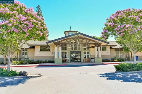 View/Area - 2000 Pine Knoll Dr #2, Walnut Creek, CA 94595 photo 1 of 2