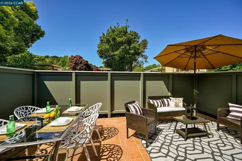 Exterior - 2000 Pine Knoll Dr #2, Walnut Creek, CA 94595 photo 2 of 5