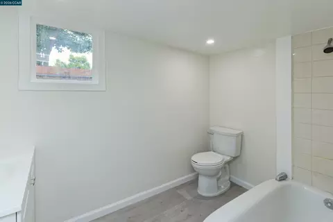 Bath - 2012 E 15th St, Oakland, CA 94606 photo 1 of 4