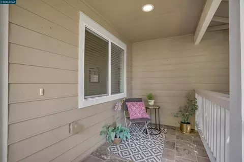 Exterior - 3190 Castro St, Martinez, CA 94553 photo 2 of 9