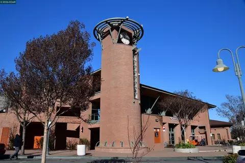 Exterior - 3190 Castro St, Martinez, CA 94553 photo 8 of 9
