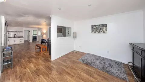Living - 414 E 12th St, Oakland, CA 94606 photo 2 of 2