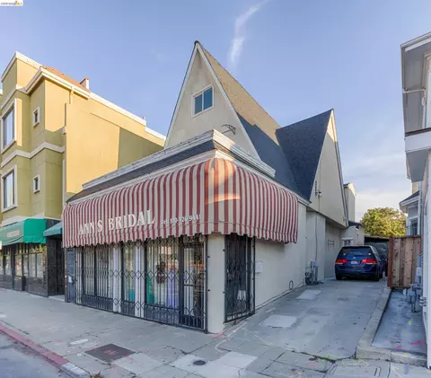 Exterior - 414 E 12th St, Oakland, CA 94606 photo 3 of 6