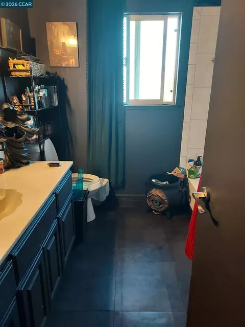 Bath - 1212 Marcus Ct, Antioch, CA 94509 photo 2 of 12