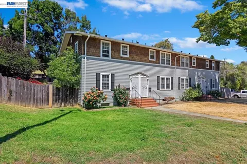 Exterior - 44 Parrott St, Vallejo, CA 94590 photo 2 of 5