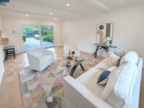 Living - 423 Deerfield Dr, Moraga, CA 94556 photo 6 of 8