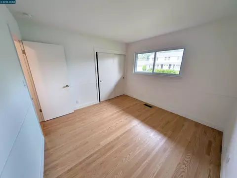 Bedroom - 423 Deerfield Dr, Moraga, CA 94556 photo 3 of 4