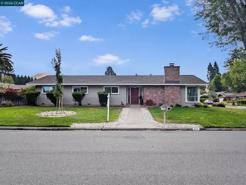 423 Deerfield Dr, Moraga, CA 94556 photo 1