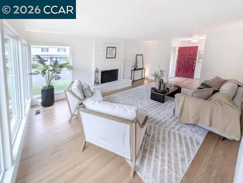 Living - 423 Deerfield Dr, Moraga, CA 94556 photo 3 of 8