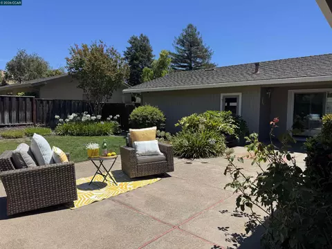 Exterior - 423 Deerfield Dr, Moraga, CA 94556 photo 9 of 11