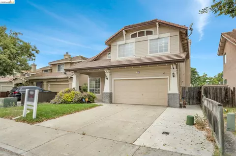 Exterior - 1553 Shadowood Ct, Tracy, CA 95376 photo 2 of 10