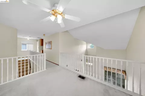 Entry Way - 1553 Shadowood Ct, Tracy, CA 95376 photo 1 of 1