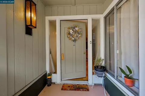 1116 Running Spgs #6, Walnut Creek, CA 94595