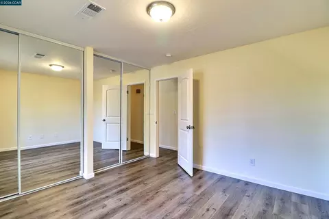 Bedroom - 4323 Arleda Ln, Concord, CA 94521 photo 4 of 7