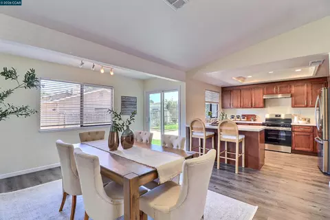 Dining - 4323 Arleda Ln, Concord, CA 94521 photo 1 of 4