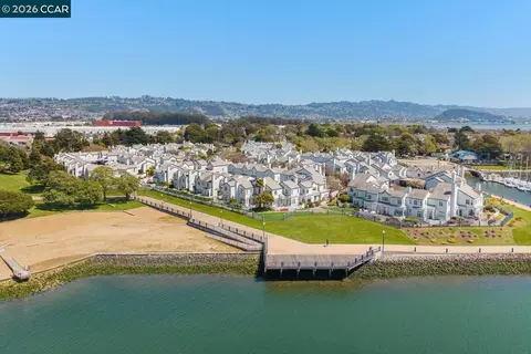 Other - 208 Commodore Dr, Richmond, CA 94804 photo 8 of 8