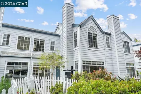 Exterior - 208 Commodore Dr, Richmond, CA 94804 photo 3 of 10