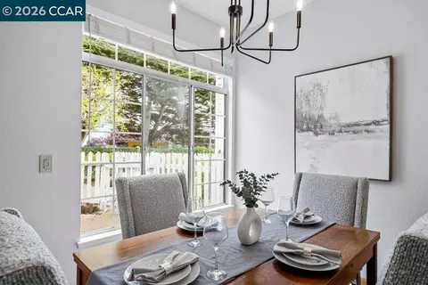 Dining - 208 Commodore Dr, Richmond, CA 94804 photo 3 of 4