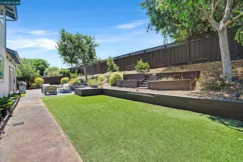 Exterior - 11698 Serra Ct, Dublin, CA 94568 photo 6 of 13