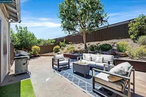 Exterior - 11698 Serra Ct, Dublin, CA 94568 photo 4 of 13