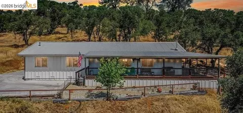 5945 Clements Pl, Valley Springs, CA 95252