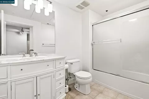 Bath - 5501 De Marcus Blvd #218, Dublin, CA 94568 photo 3 of 3