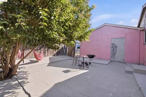 Exterior - 145 Rounds St, Vallejo, CA 94589 photo 6 of 10