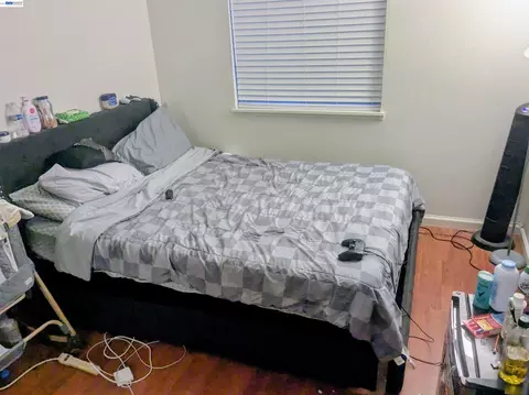 Bedroom - 1704 Dalessi Dr, Pinole, CA 94564 photo 4 of 4